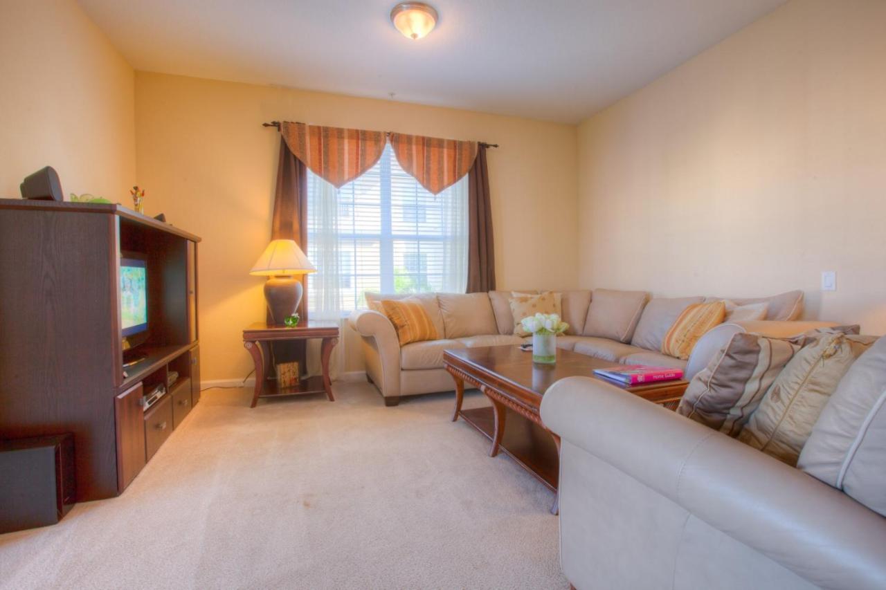 Lovely Third-floor Vista Cay Apartamento