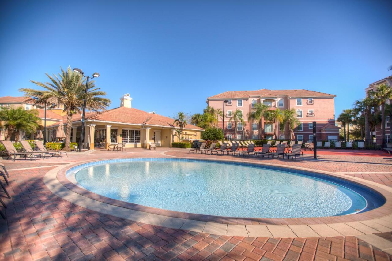 Lovely Third-floor Vista Cay Apartamento
